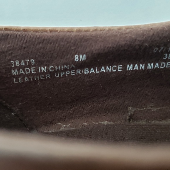 Clarks Brown Leather Bootie Shoes Women size 8 M - Picture 7 of 8